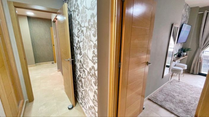 Image No.17-2 Bed Apartment for sale