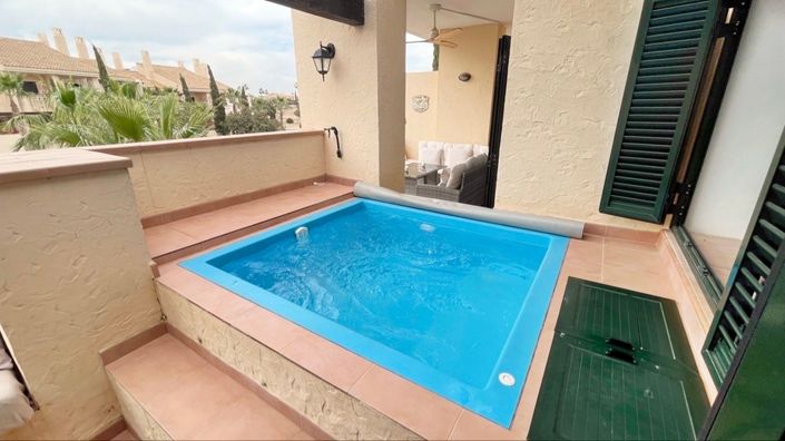 Image No.23-2 Bed Apartment for sale