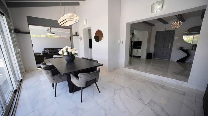 Image No.14-3 Bed Villa for sale