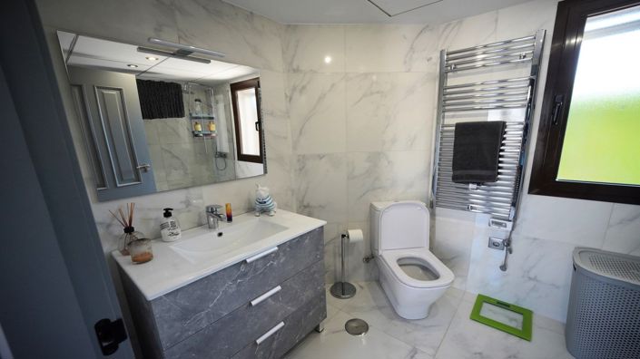 Image No.22-3 Bed Villa for sale