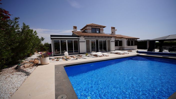 Image No.33-3 Bed Villa for sale