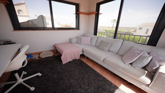 Image No.40-3 Bed Villa for sale