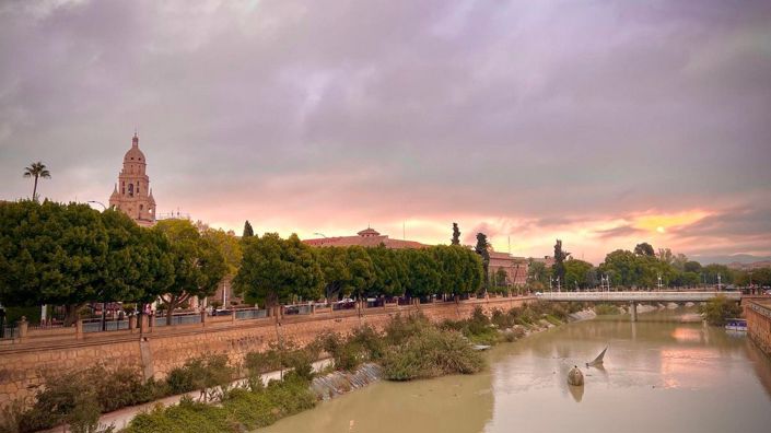 Image No.30-3 Bed House for sale