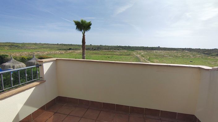 Image No.18-3 Bed Villa for sale