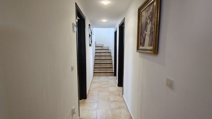 Image No.23-3 Bed Villa for sale