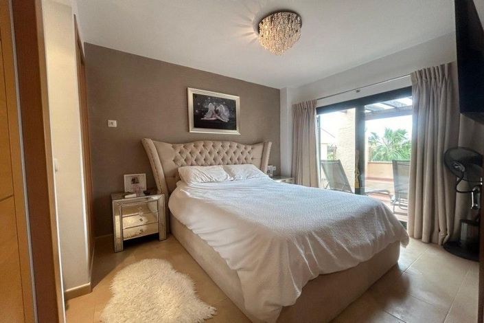 Image No.22-2 Bed Apartment for sale