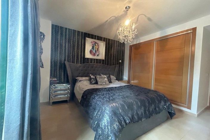 Image No.7-2 Bed Apartment for sale