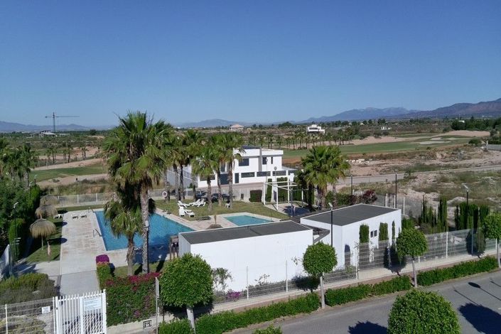 Image No.27-2 Bed Property for sale