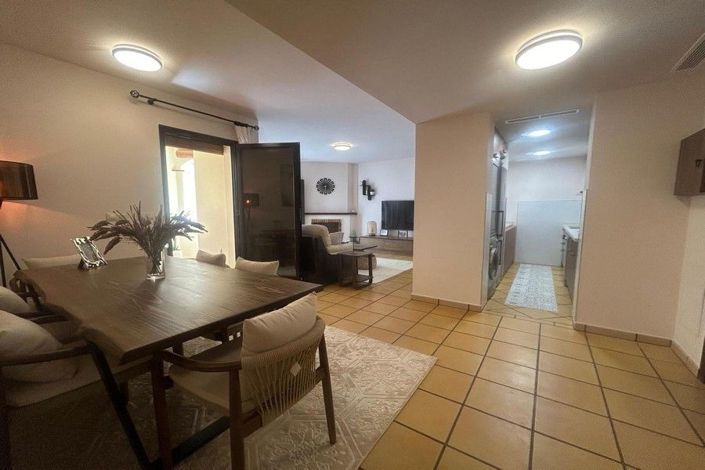 Image No.2-Appartement de 2 chambres à vendre à Hacienda del Alamo