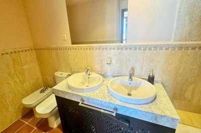img0020024ad517c5