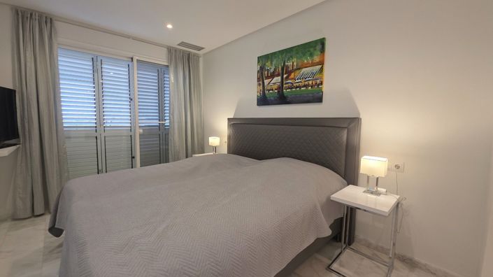 Image No.18-2 Bed Apartment for sale