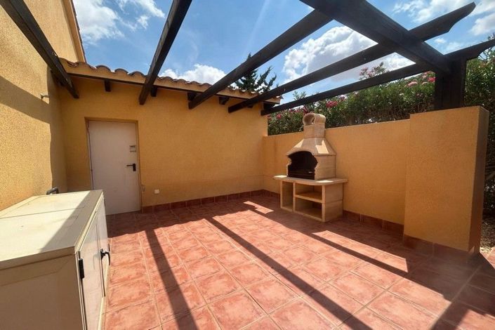Image No.11-3 Bed House for sale
