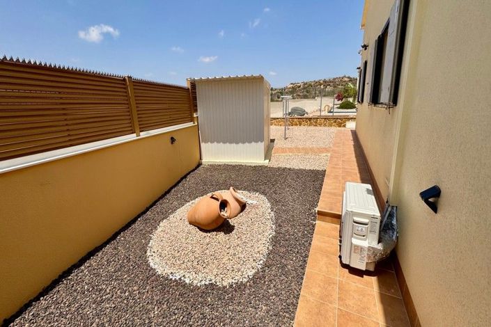Image No.23-3 Bed House for sale