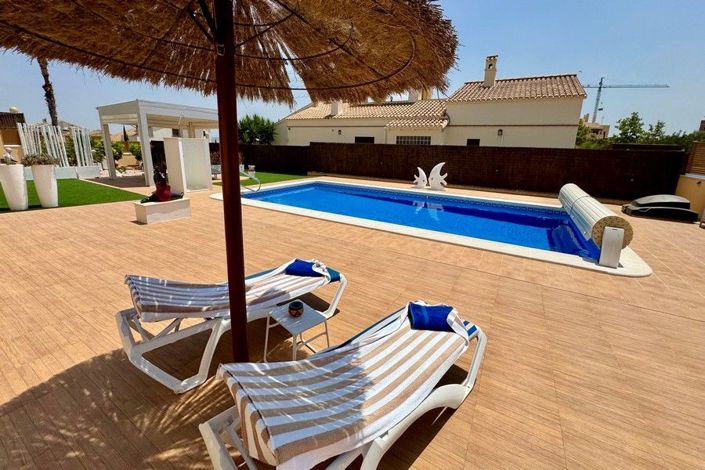 Image No.25-3 Bed House for sale