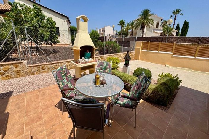 Image No.28-3 Bed House for sale