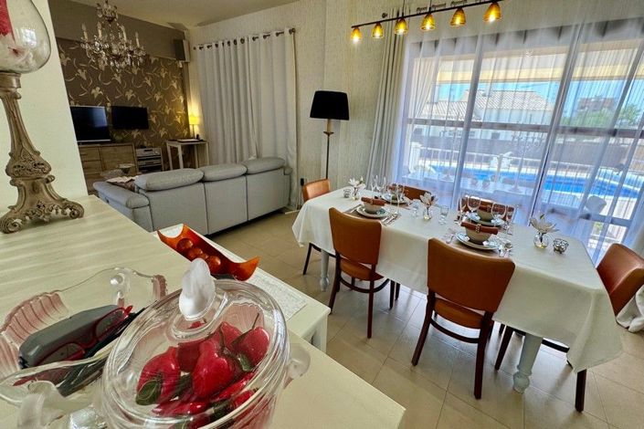 Image No.38-3 Bed House for sale
