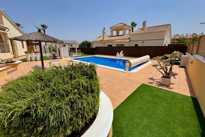 Image No.4-3 Bed House for sale