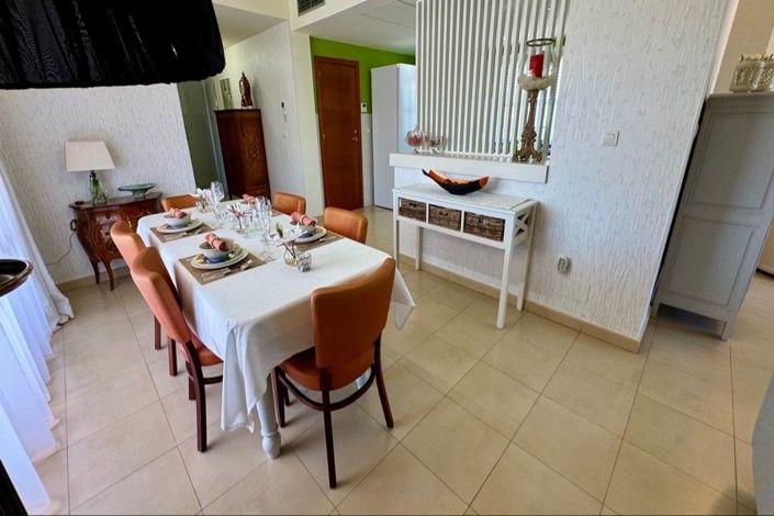 Image No.46-3 Bed House for sale