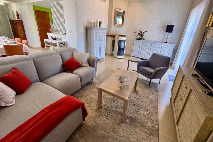 Image No.50-3 Bed House for sale
