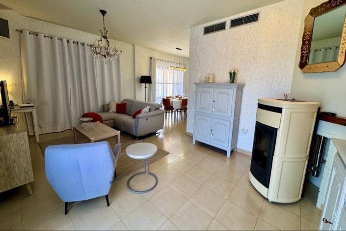 Image No.54-3 Bed House for sale