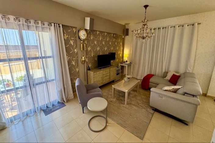 Image No.55-3 Bed House for sale