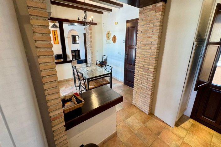 Image No.20-3 Bed House for sale