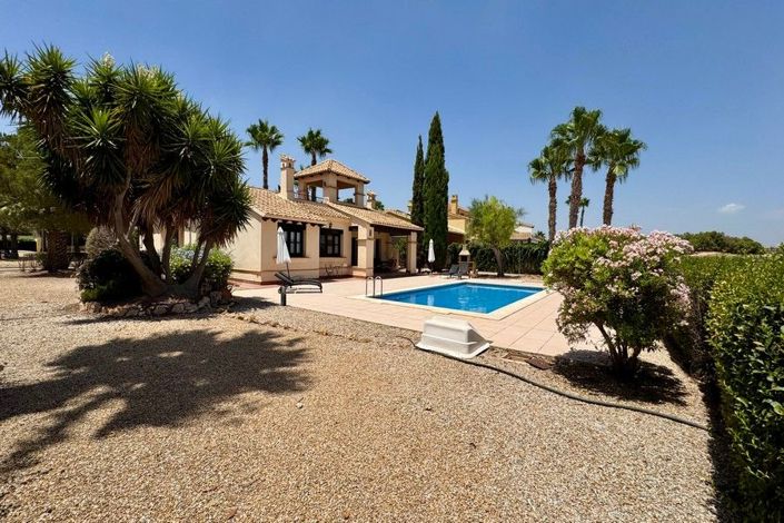 Image No.3-3 Bed House for sale