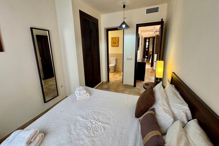 Image No.34-3 Bed House for sale