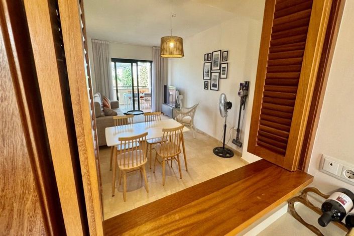 Image No.12-2 Bed Apartment for sale