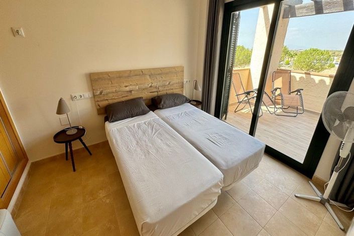 Image No.24-2 Bed Apartment for sale