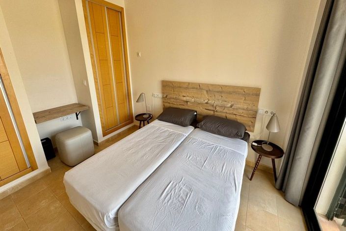 Image No.25-2 Bed Apartment for sale