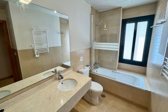 Image No.34-2 Bed Apartment for sale