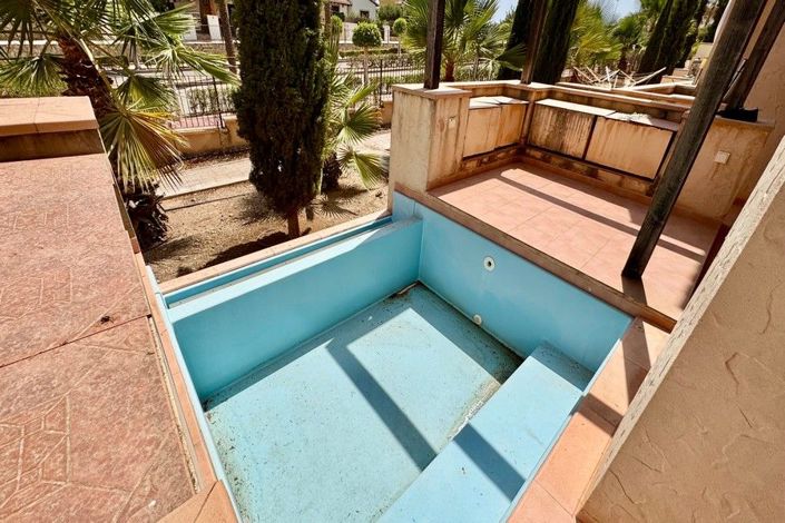 Image No.35-3 Bed Apartment for sale
