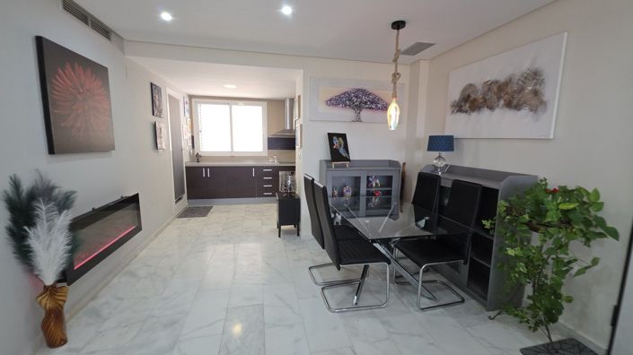 Image No.8-2 Bed Apartment for sale