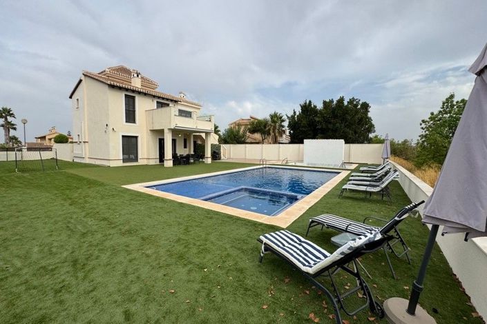 Image No.29-4 Bed Villa for sale