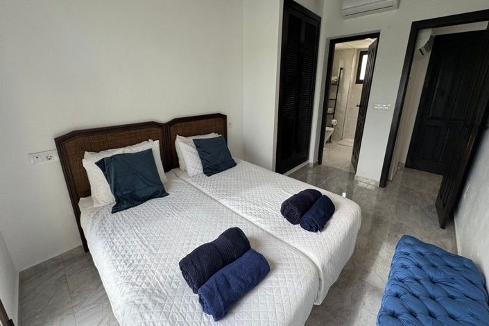 Image No.37-4 Bed Villa for sale