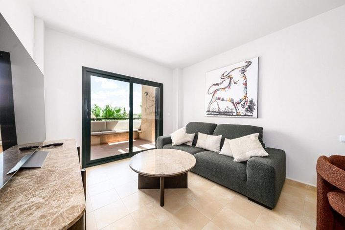 Image No.18-3 Bed Apartment for sale