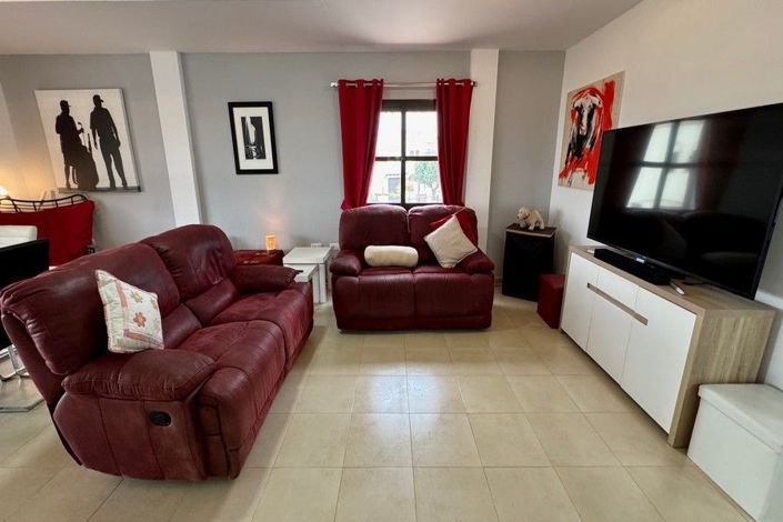 Image No.12-3 Bed House for sale