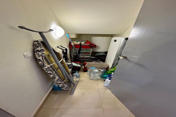 Image No.20-3 Bed House for sale