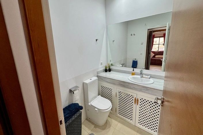 Image No.23-3 Bed House for sale