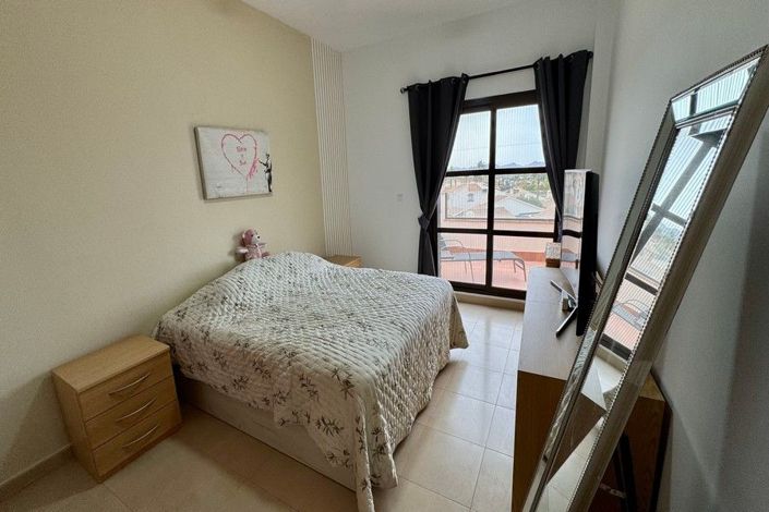 Image No.29-3 Bed House for sale