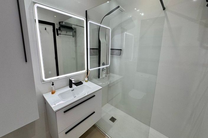 Image No.32-3 Bed House for sale