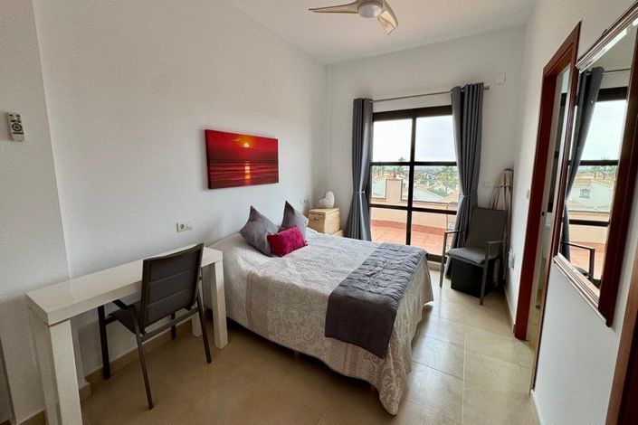 Image No.37-3 Bed House for sale