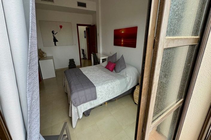 Image No.44-3 Bed House for sale