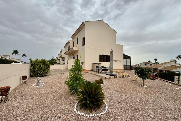 Image No.48-3 Bed House for sale