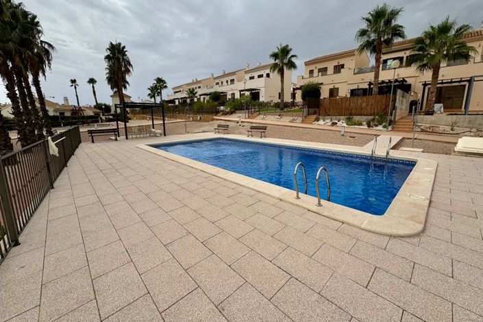 Image No.52-3 Bed House for sale