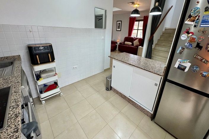 Image No.7-3 Bed House for sale