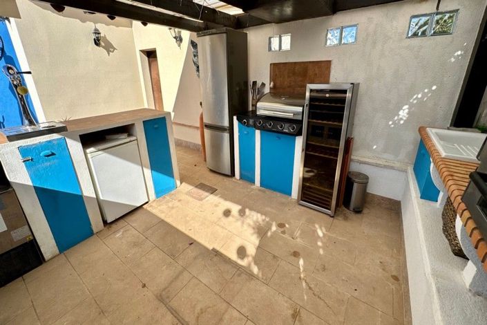 Image No.21-3 Bed Villa for sale