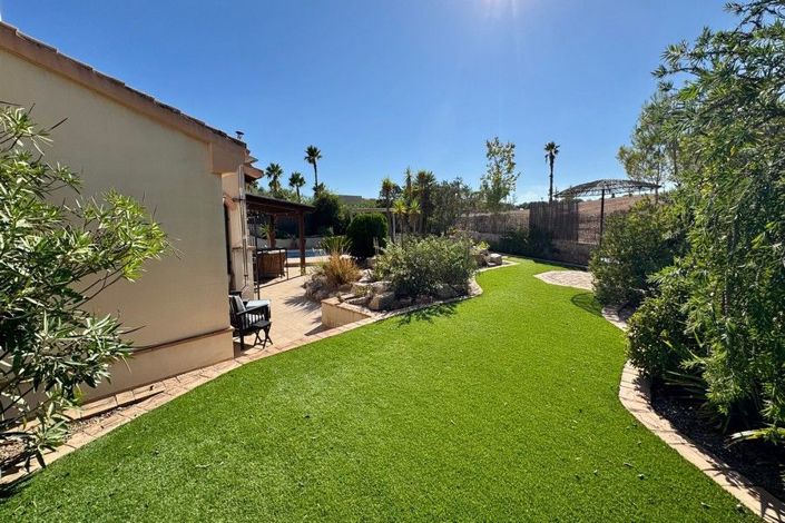 Image No.4-3 Bed Villa for sale
