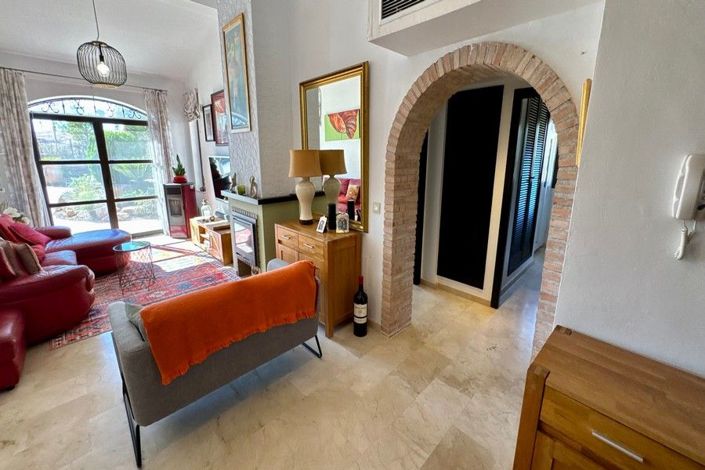 Image No.40-3 Bed Villa for sale